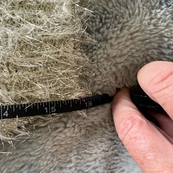 Free People, XS, yellow/gold shimmery sweater. - Picture 6 of 7